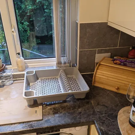 Whitby House Retreat Sleeps 12 *