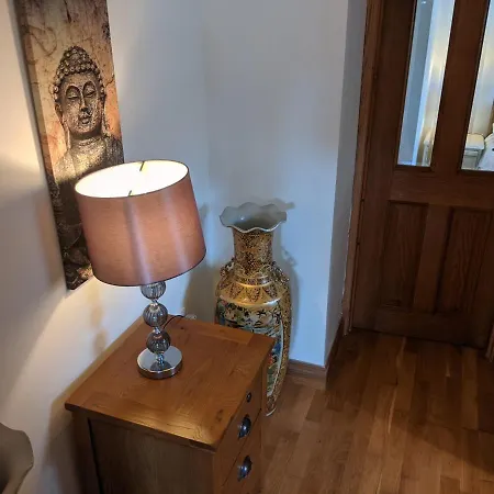 Apartment Whitby House Retreat Sleeps 12
