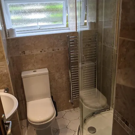 Whitby House Retreat Sleeps 12 Apartment *