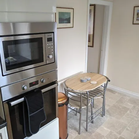 Whitby House Retreat Sleeps 12 Apartment Sleights